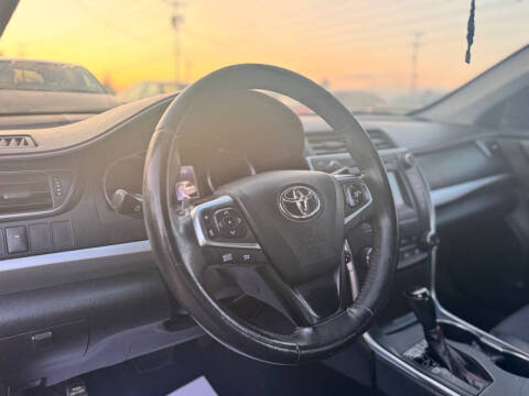 2017 Toyota Camry SE