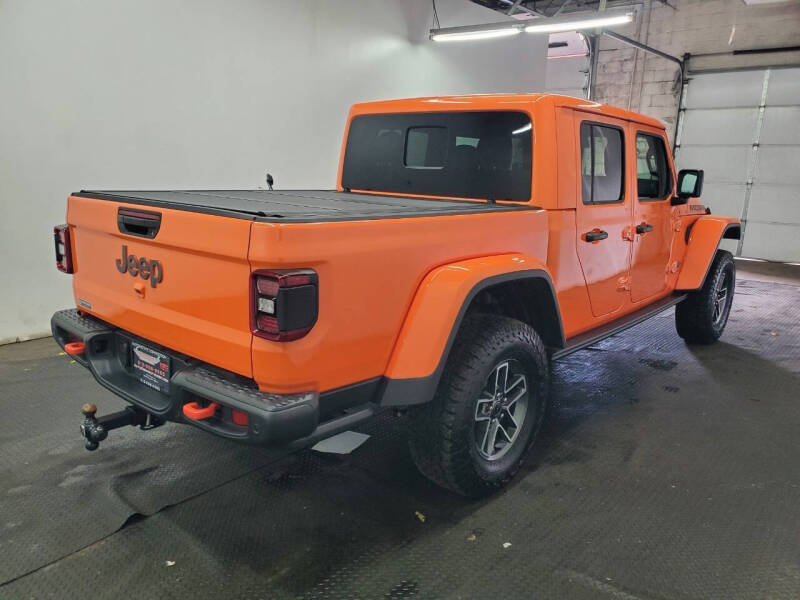 2025 Jeep Gladiator Mojave X
