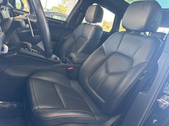 2023 Porsche Macan