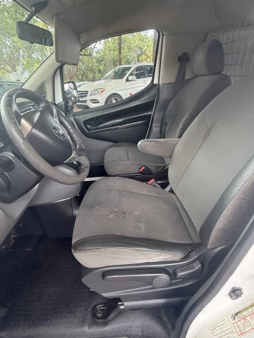 2019 Nissan NV200