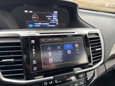 2017 Honda Accord Hybrid Touring