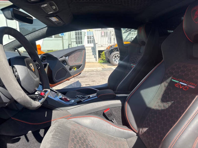 2020 Lamborghini Huracan EVO