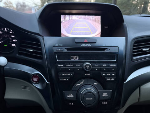 2013 Acura ILX 2.0L w/Tech