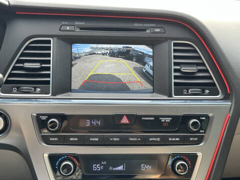 2017 Hyundai Sonata Hybrid SE