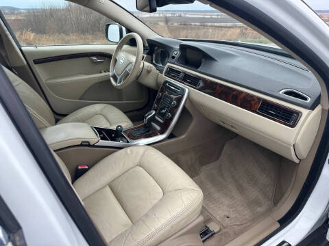 2015 Volvo XC70 T6 Premier Plus