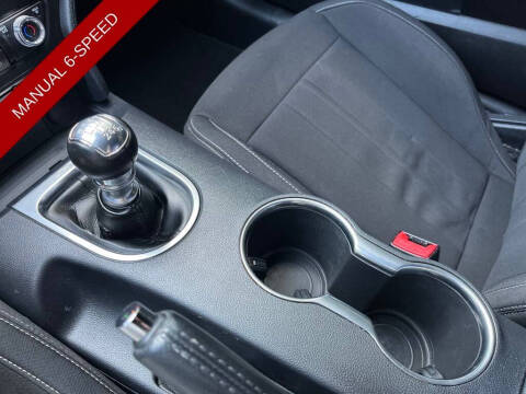 2022 Ford Mustang EcoBoost