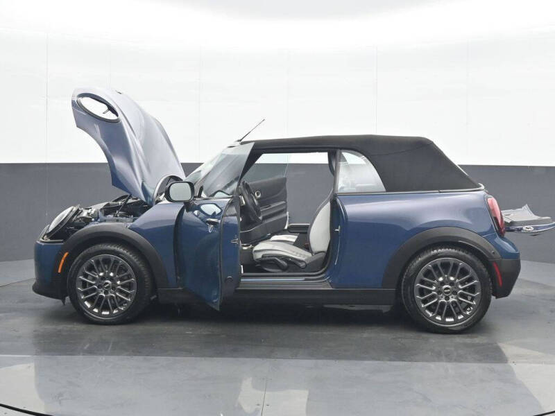 2025 MINI Convertible