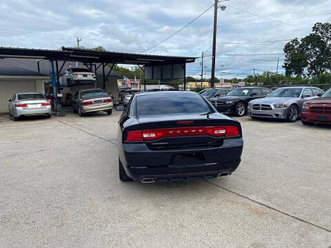 2014 Dodge Charger SE