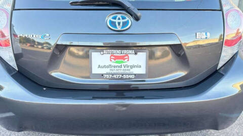 2014 Toyota Prius c Two