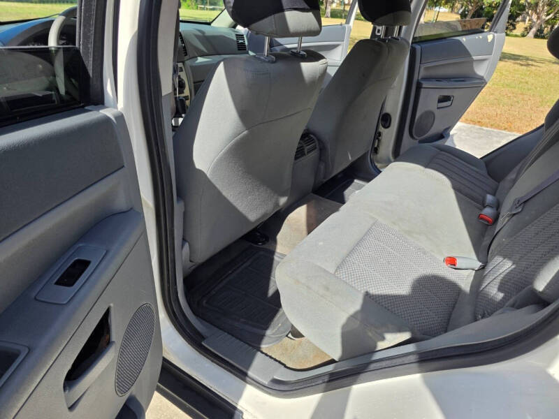 2005 Jeep Grand Cherokee Laredo