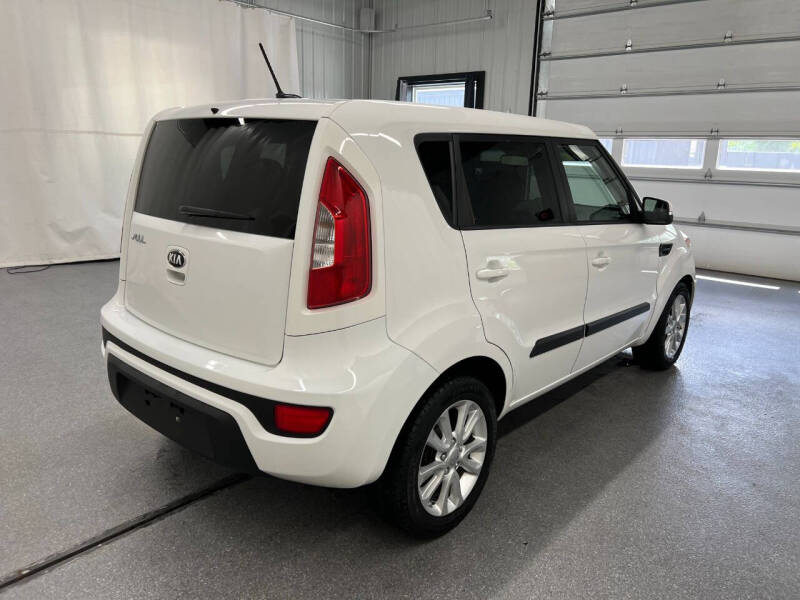 2013 Kia Soul +