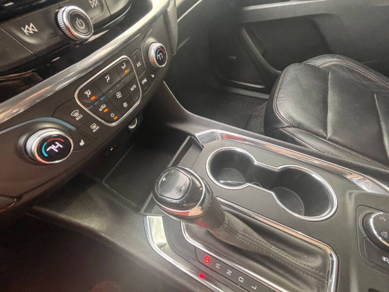 2019 Chevrolet Traverse RS