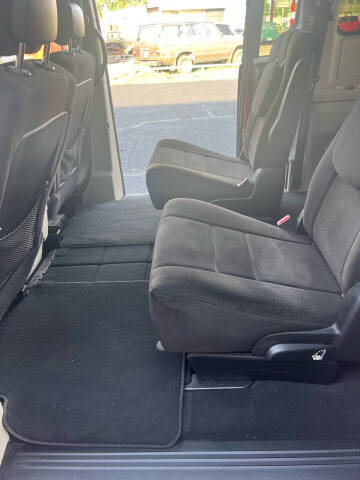 2014 Dodge Grand Caravan SXT 30th Anniversary