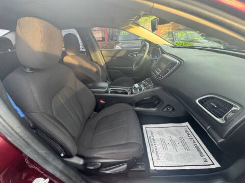 2015 Chrysler 200 Limited