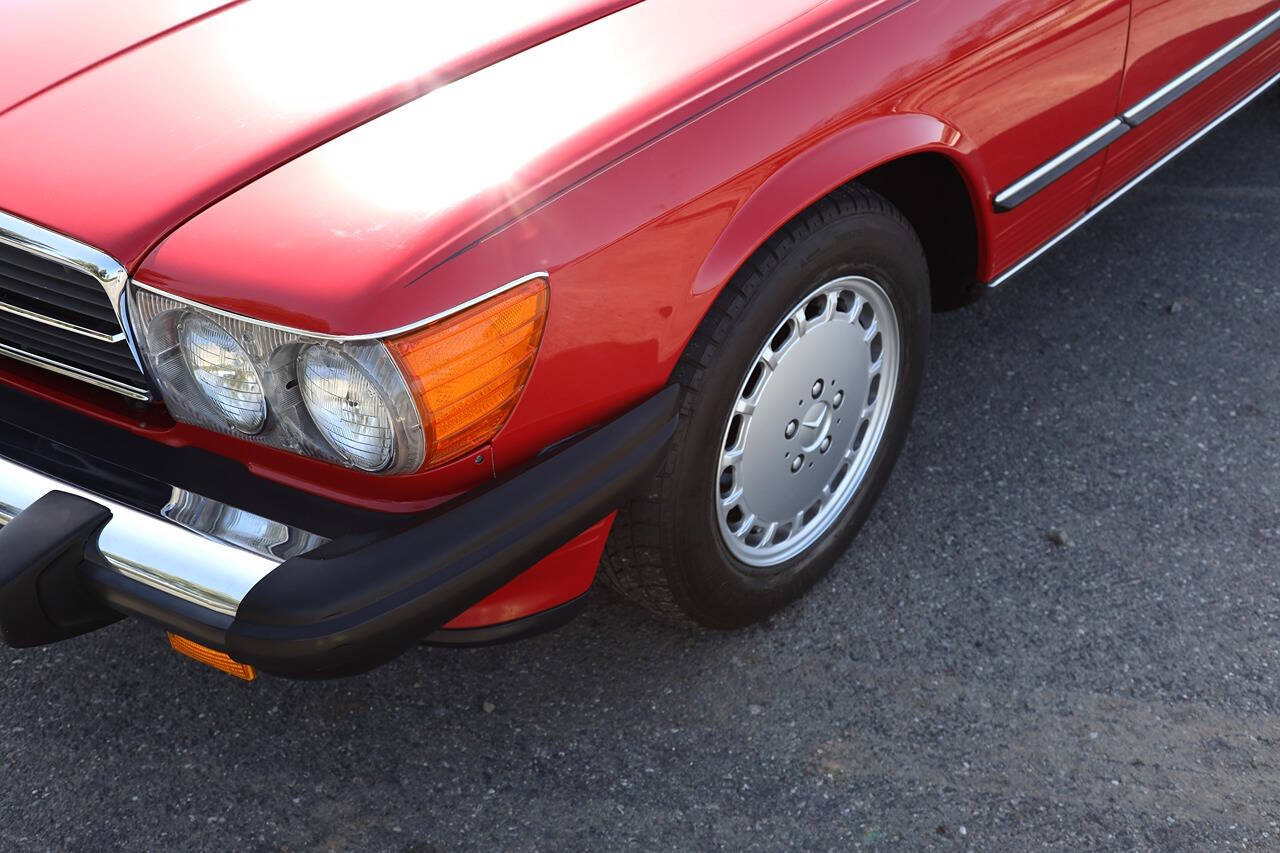 1987 Mercedes-Benz 560-Class for sale at DE AUTOS INC in San Juan Capistrano, CA