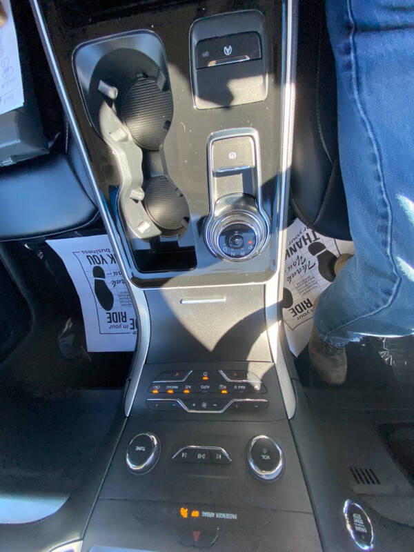 2020 Ford Edge ST Line