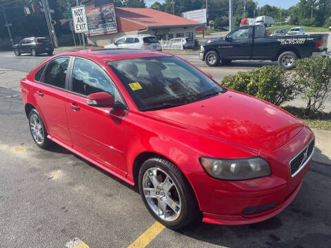 2007 Volvo S40 for sale at Trocci's Auto Sales in West Pittsburg PA