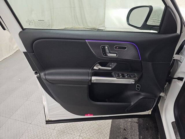 2022 Mercedes-Benz GLB GLB 250 4MATIC