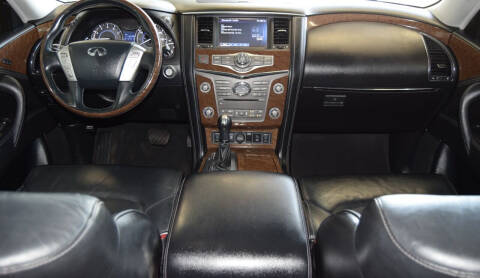 2017 Infiniti QX80 Signature Edition