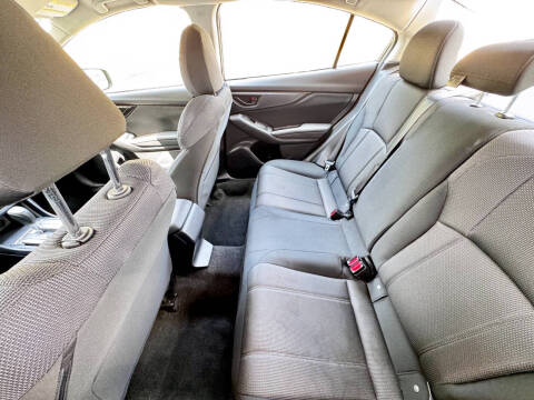 2018 Subaru Impreza 2.0i