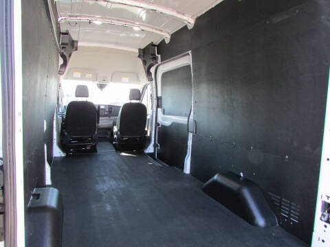 2023 Ford Transit 250