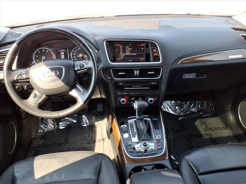 2016 Audi Q5 2.0T quattro Premium Plus