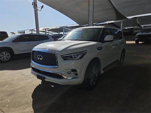 2023 Infiniti QX80 Luxe