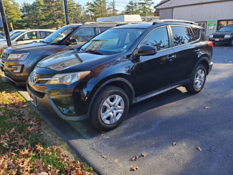 2013 Toyota RAV4 for sale at Topham Automotive Inc. in Middleboro MA
