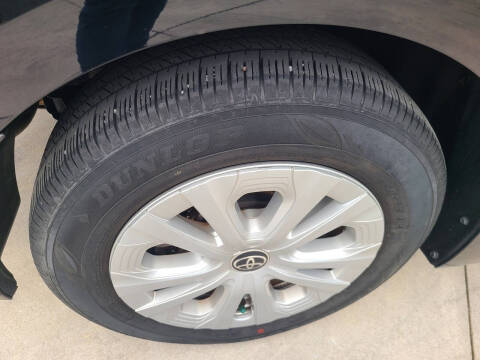 2022 Toyota Prius L Eco