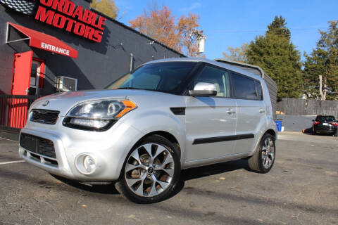 2013 Kia Soul for sale at AFFORDABLE MOTORS INC in Winston Salem NC