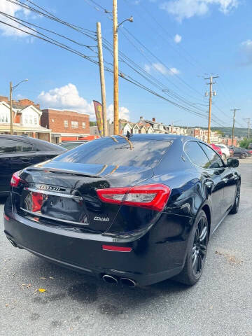 2016 Maserati Ghibli