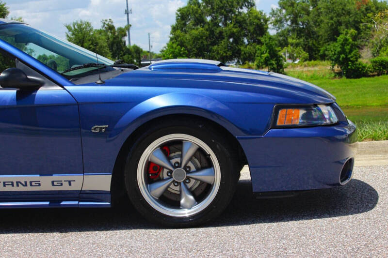 2003 Ford Mustang