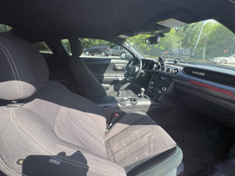2019 Ford Mustang EcoBoost
