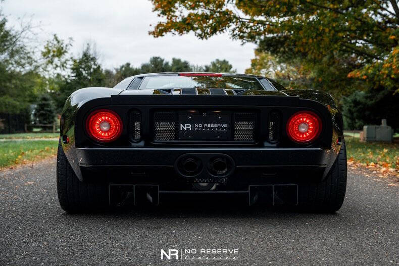 2005 Ford GT