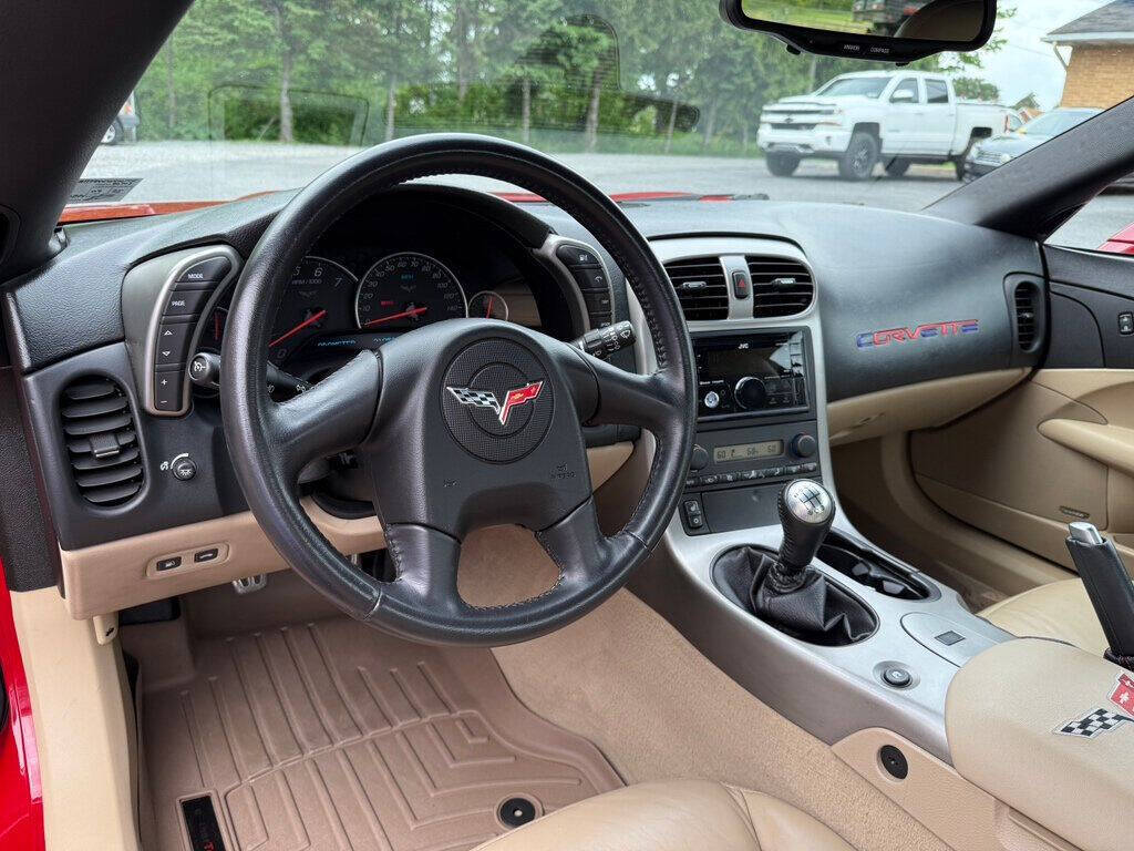 2005 Chevrolet Corvette 28