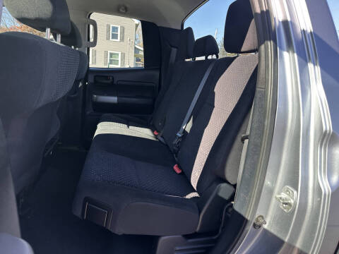 2011 Toyota Tundra Grade