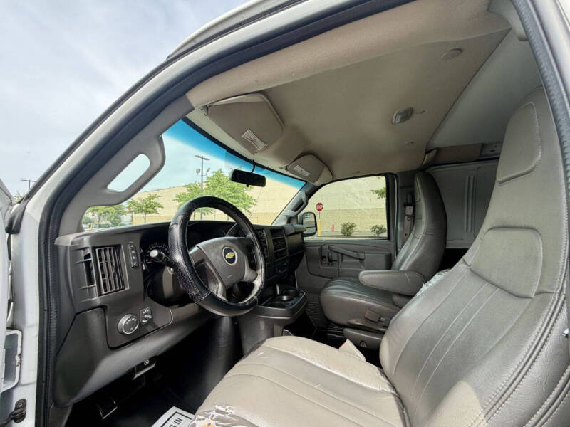 2016 Chevrolet Express 2500
