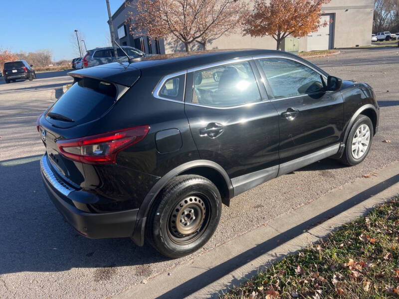 2020 Nissan Rogue Sport S