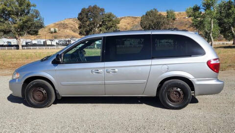 2005 Dodge Grand Caravan SE