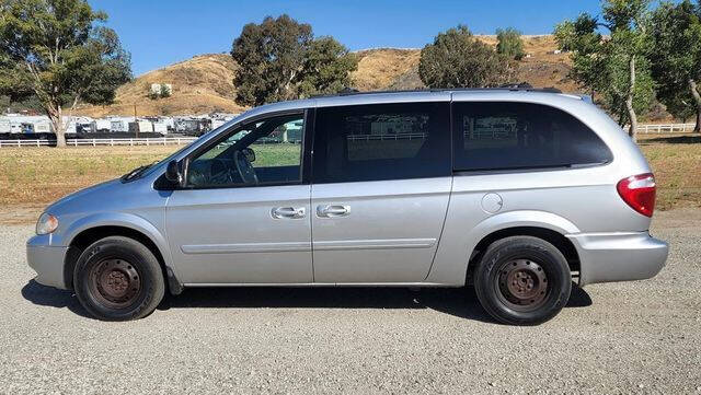 2005 Dodge Grand Caravan SE