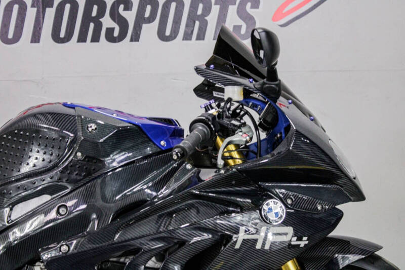 2014 BMW HP 4