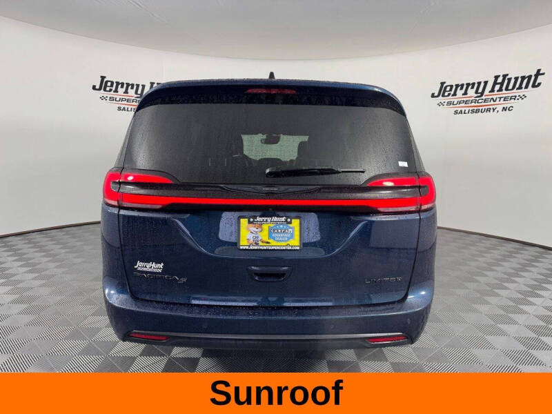 2025 Chrysler Pacifica Limited