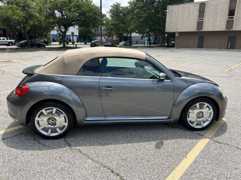 2013 Volkswagen Beetle Convertible