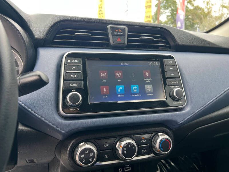 2024 Nissan Versa SV