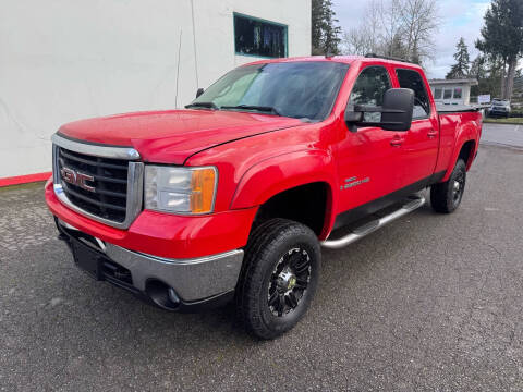 2007 GMC Sierra 2500HD for sale at Mudarri Motorsports in Kirkland WA