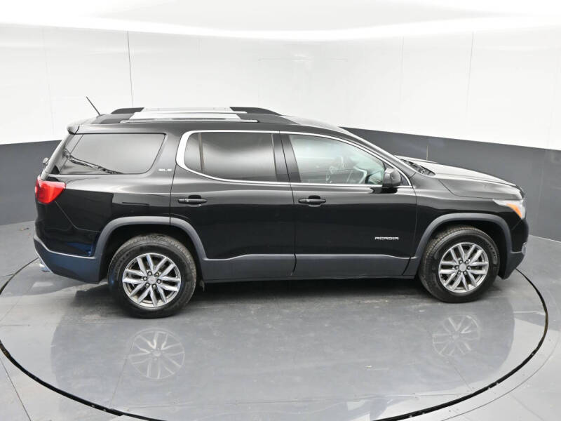 2017 GMC Acadia SLE-2