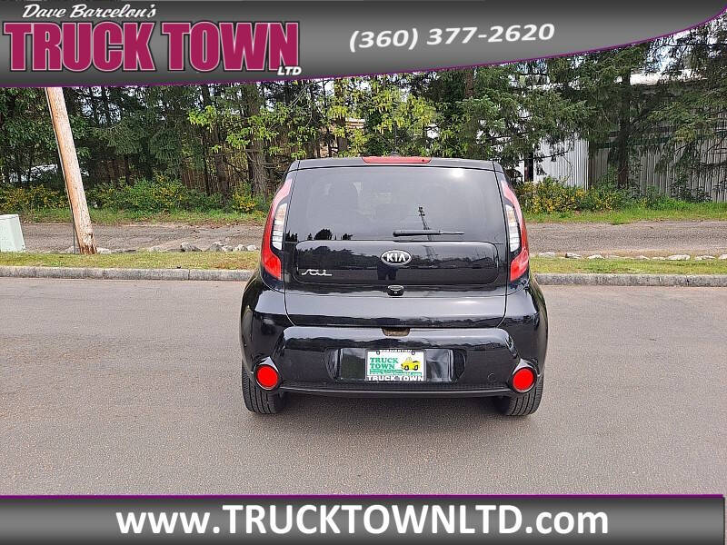 2016 Kia Soul +