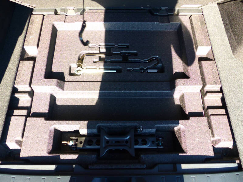 2022 Subaru Outback Touring