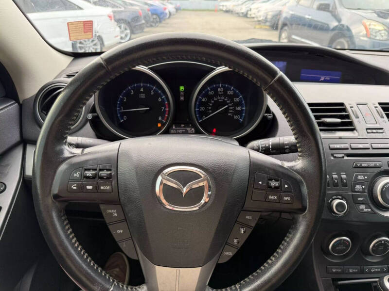 2013 Mazda MAZDA3 i Touring