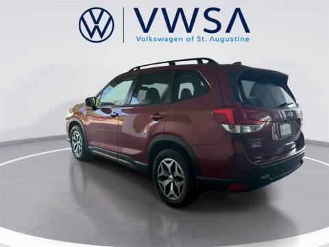 2023 Subaru Forester Premium